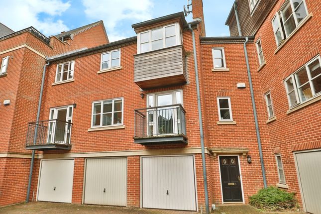 2 bed property