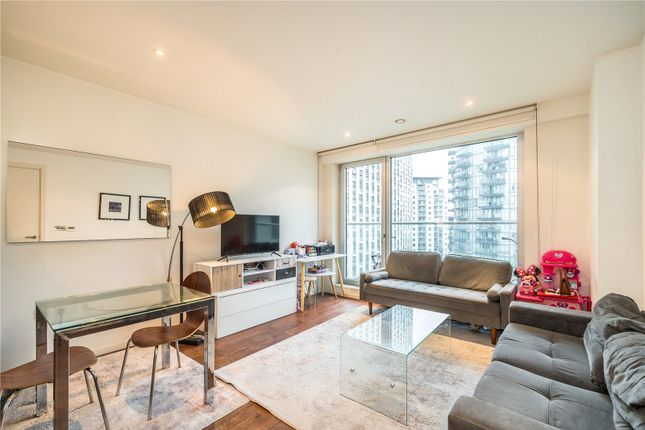 12 Baltimore Wharf, London E14 2 bed apartment for sale