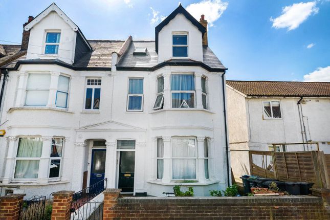 Holmesdale Road, South Norwood... 2 bed flat for sale