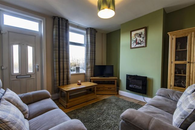 Devonshire Terrace, Holmewood... 3 bed terraced house for sale