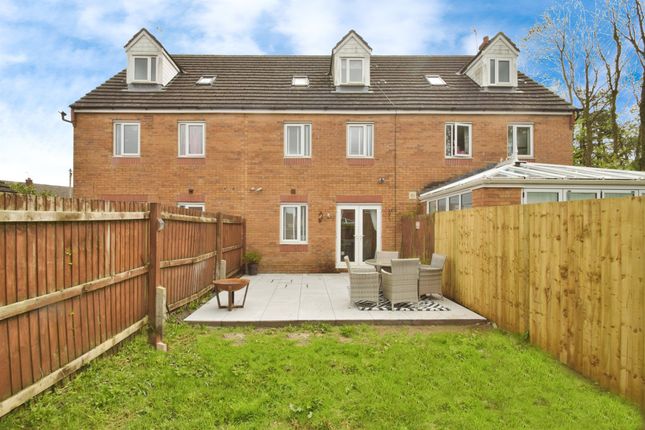 4 bedroom terraced house for sale