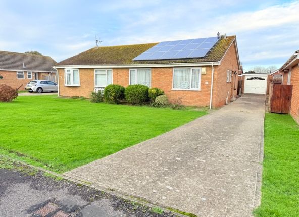 2 bedroom bungalow for sale