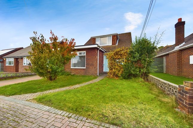 Kevlyn Crescent, Southampton SO31 5 bed detached bungalow for sale