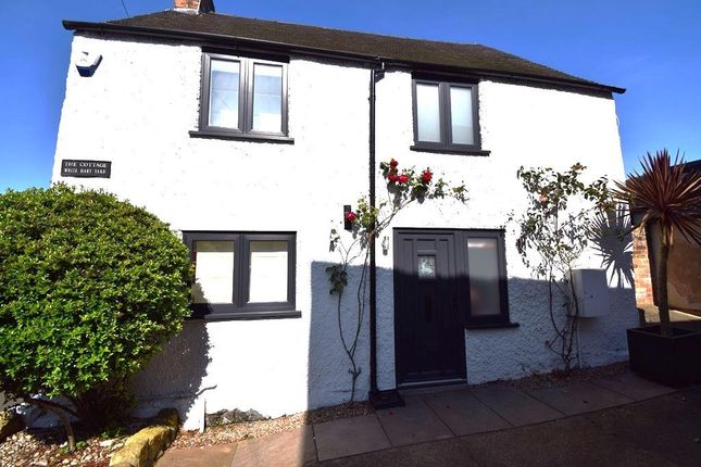 2 bedroom detached house for sale