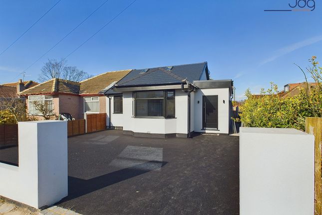3 bed semi-detached bungalow