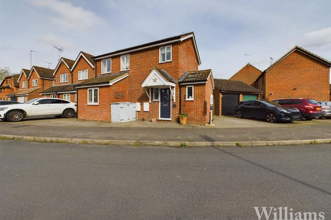 3 bed end terrace house