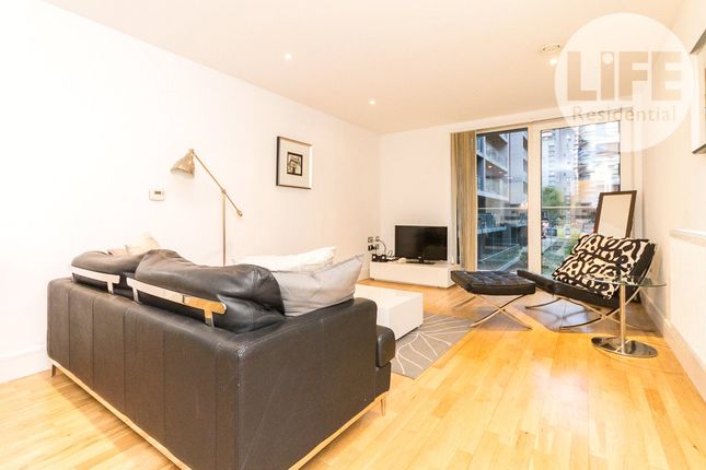25 Indescon Square, London E14 2 bed apartment for sale