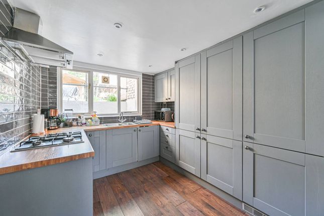 Trafalgar Grove, Greenwich, London, SE10 4 bed end of terrace house for sale