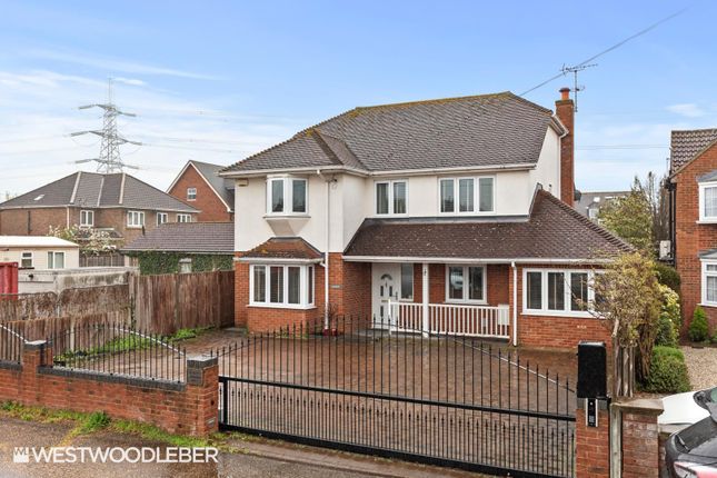 Derby Road, Hoddesdon EN11 4 bed detached house for sale
