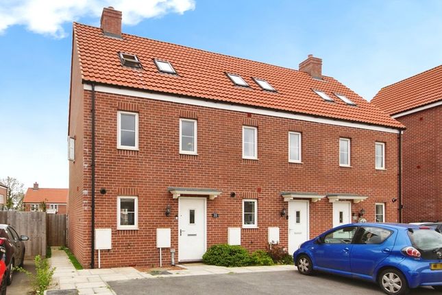 3 bedroom end of terrace house for sale