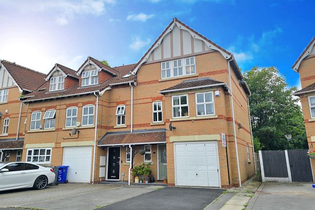 4 bedroom end of terrace house for sale