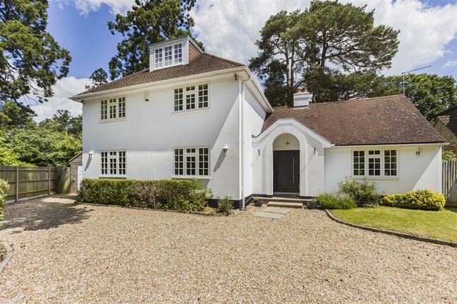 6 bedroom detached house for sale