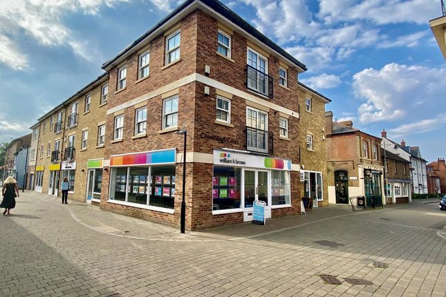 2 bed flat