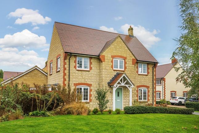 Faringdon,  Oxfordshire,  SN7 4 bed detached house for sale