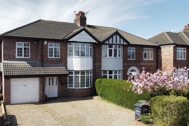 5 bedroom semi-detached house for sale