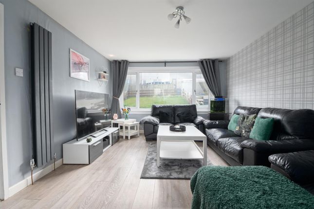 Kaimes Crescent, Kirknewton EH27 3 bed end of terrace house for sale