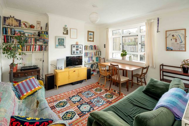 2 bed flat