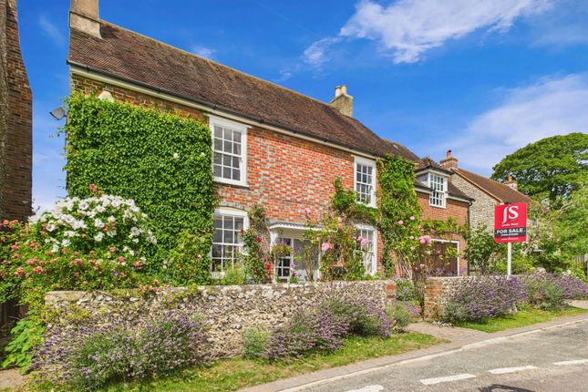 Nepcote, Worthing BN14 4 bed detached house for sale