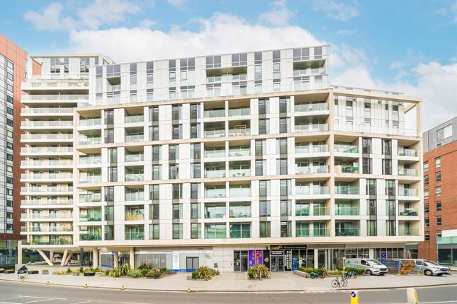 Buckhold Road, London SW18 1 bed flat for sale