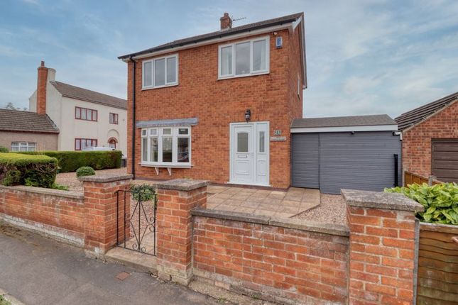 Low Cross Street, Crowle 3 bed detached house for sale
