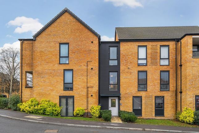 Rooksdown,  Basingstoke,  RG24 2 bed flat for sale