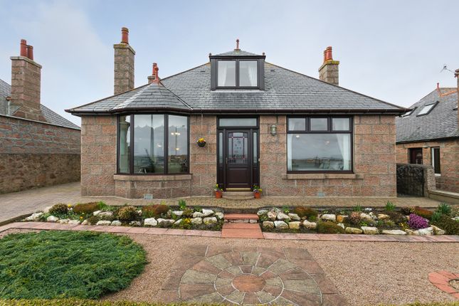 4 bed detached house