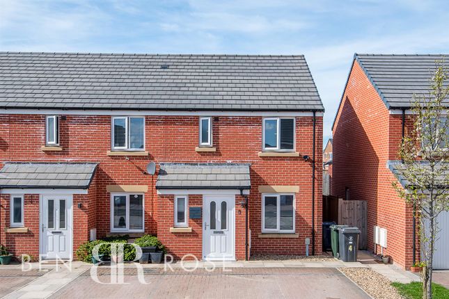 3 bed end terrace house