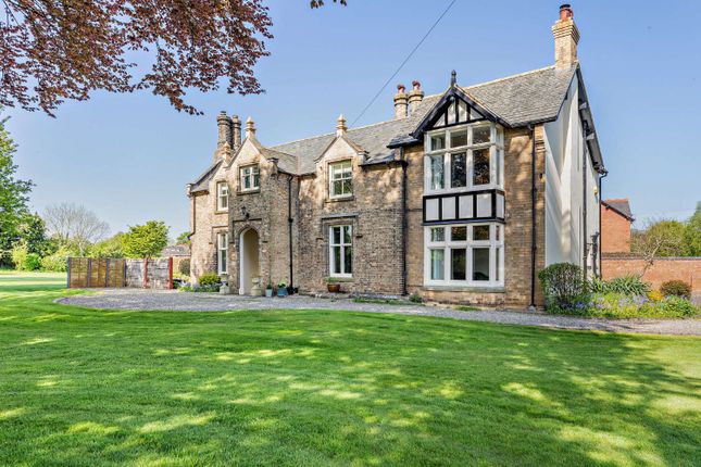 Llanfechain, Powys, SY22 5 bed detached house for sale