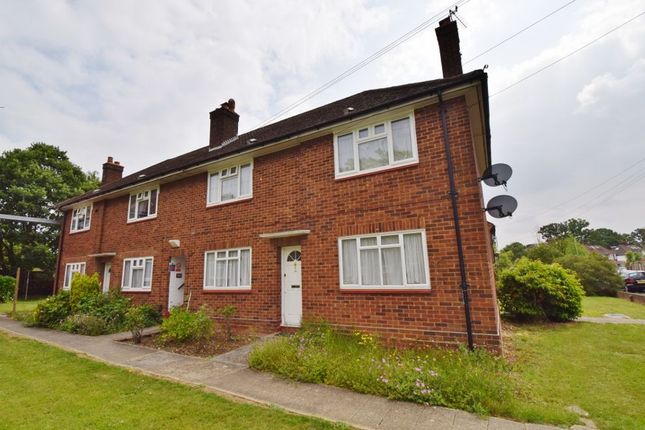 Oakwood Road, Pinner 1 bed flat for sale