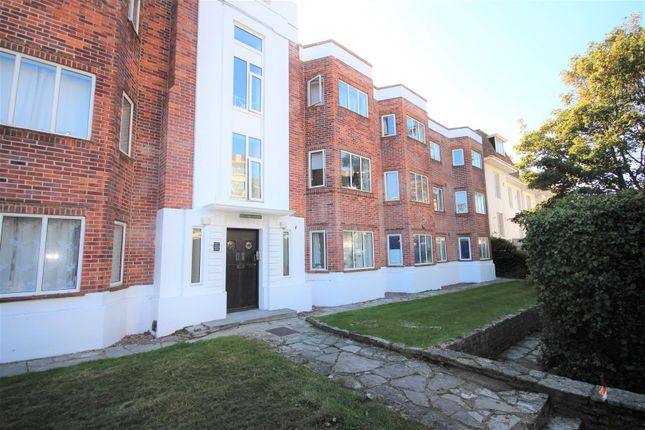 3 bed shared accommodation