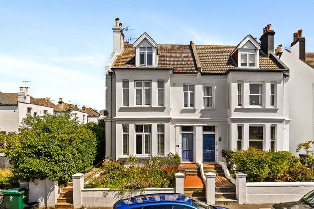 2 bed flat