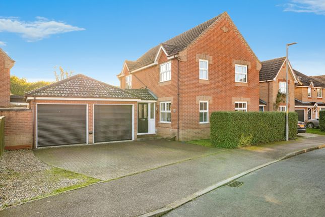 4 bed detached house