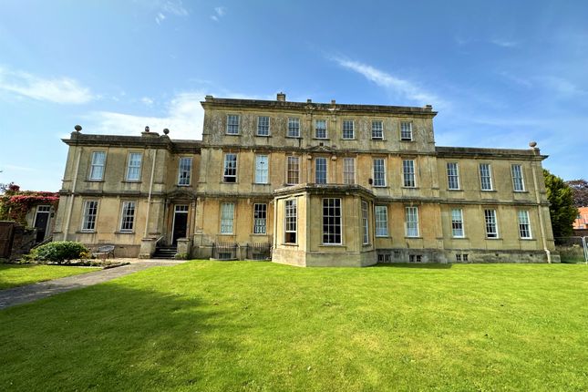 Portway, Warminster 2 bed ground floor flat for sale