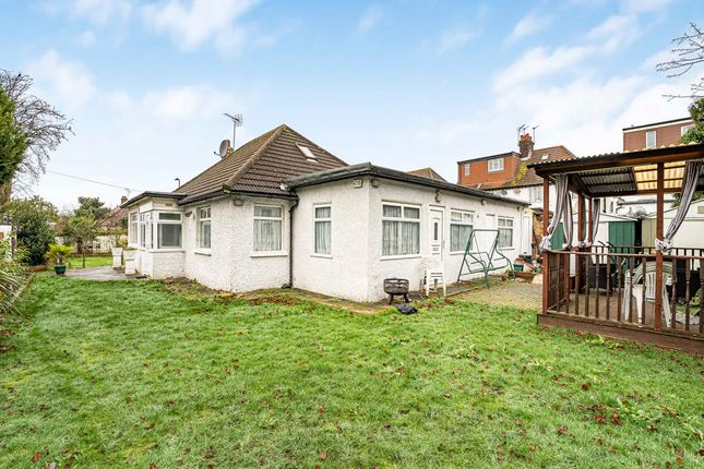 4 bed bungalow
