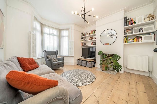Neuchatel Road, London SE6 2 bed terraced house for sale