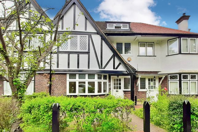 4 bed terraced house