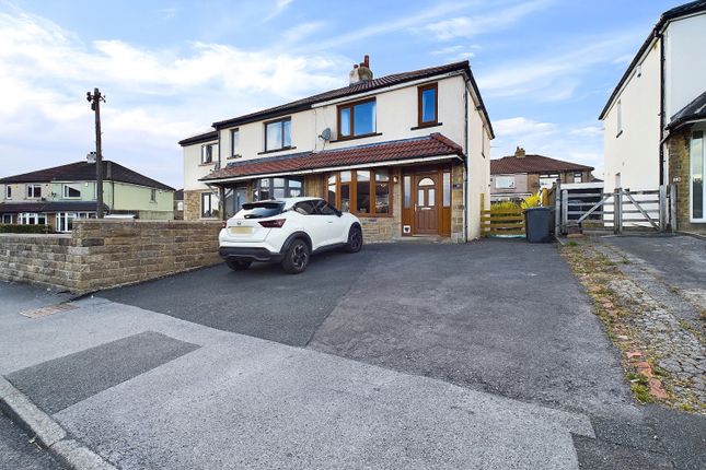 3 bed semi-detached house