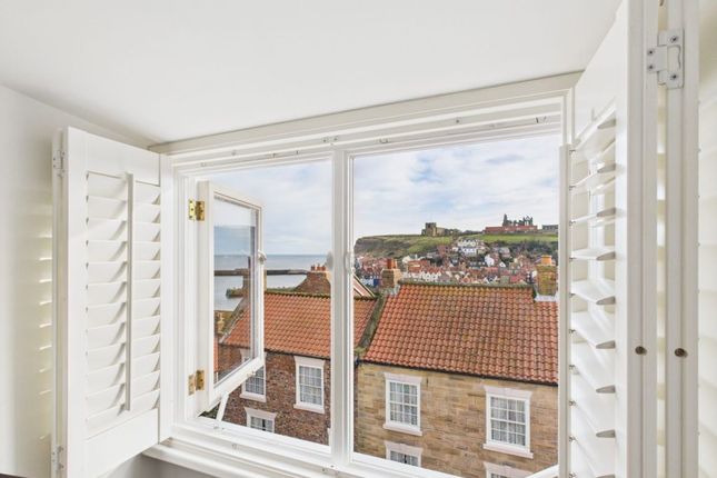 5a Cliff Street, Whitby 2 bed maisonette for sale