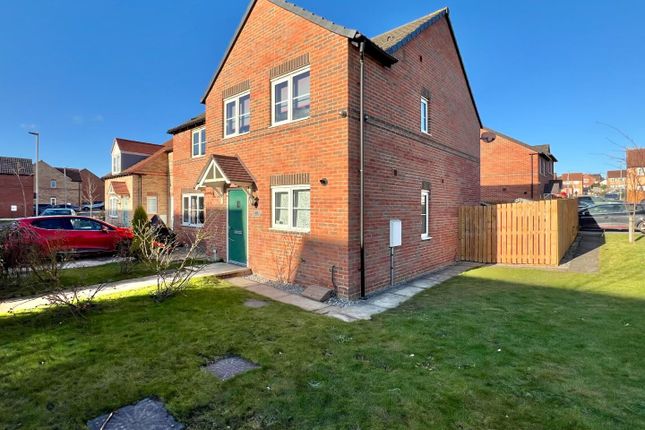 3 bed semi-detached house