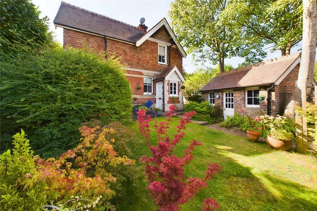 Wych Cross, East Sussex RH18 3 bed detached house for sale
