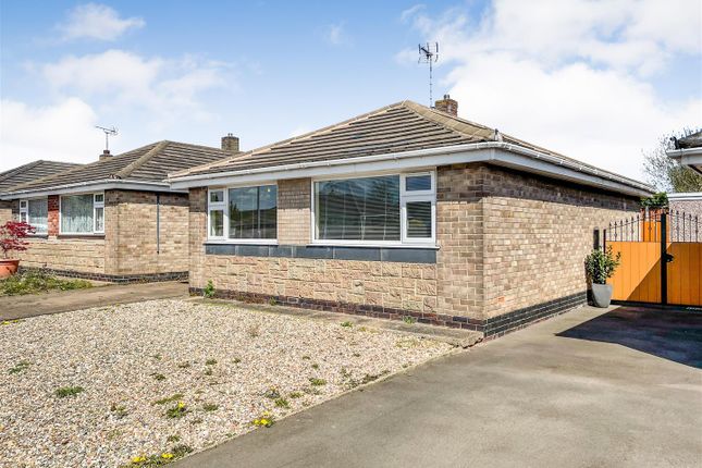2 bed detached bungalow