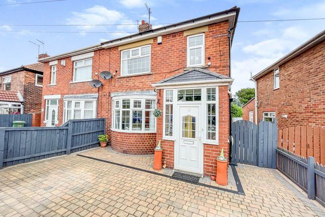 Leechmere Crescent, Seaham, Durham... 3 bed semi