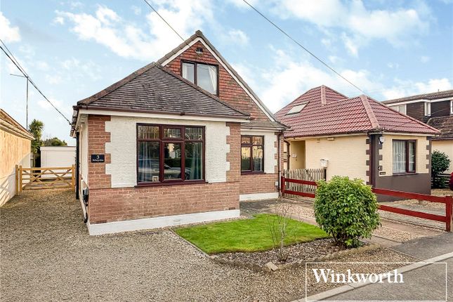High Mead, Ferndown BH22 4 bed detached house for sale