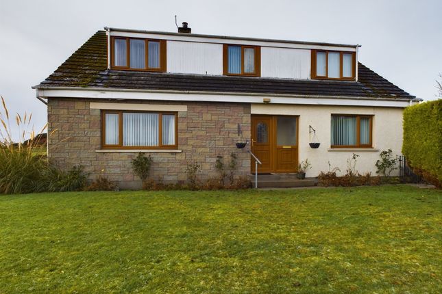 4 bed detached house