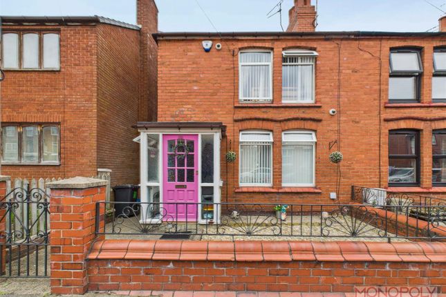 2 bedroom semi-detached house for sale