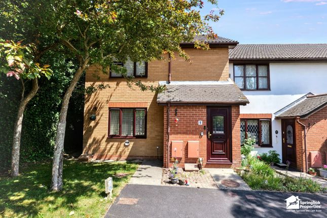 2 bed maisonette
