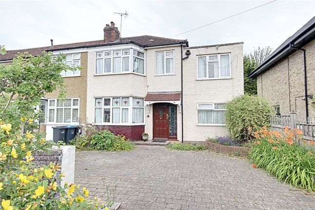 Bodiam Close, Enfield, EN1 4 bed end of terrace house for sale