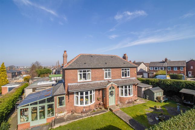 Weeland Road, Sharlston Common WF4 4 bed detached house for sale