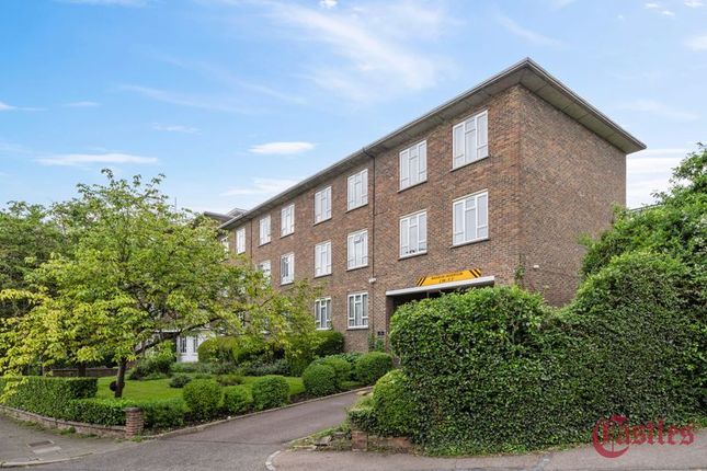 Buckingham Lodge, Muswell Hill N10 1 bed apartment for sale