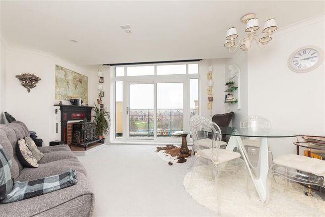 2 bed flat